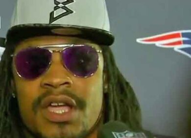 Marshawn Lynch show per 29 volte:”Sono qui per non prendere la multa”