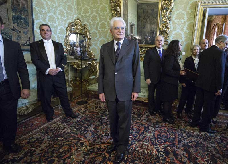 Mattarella: “Ricucirò gli strappi del Paese”. Oggi le dimissioni da giudice Mattarella: “Ricucirò gli strappi del Paese”. Oggi le dimissioni da giudice