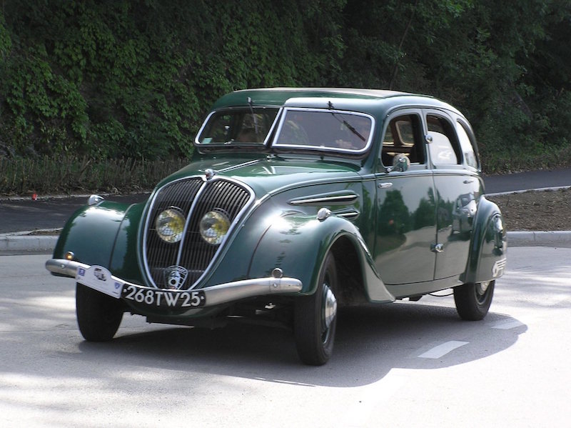 Peugeot :tante novità del passato a Retromobil 2015 Peugeot :tante novità del passato a Retromobil 2015