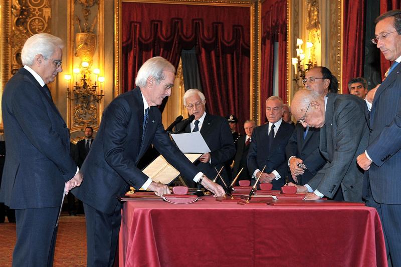 Mattarella: “Ricucirò gli strappi del Paese”. Oggi le dimissioni da giudice Mattarella: “Ricucirò gli strappi del Paese”. Oggi le dimissioni da giudice