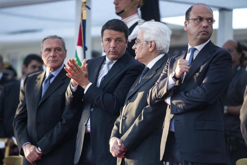 Mattarella: “Ricucirò gli strappi del Paese”. Oggi le dimissioni da giudice Mattarella: “Ricucirò gli strappi del Paese”. Oggi le dimissioni da giudice