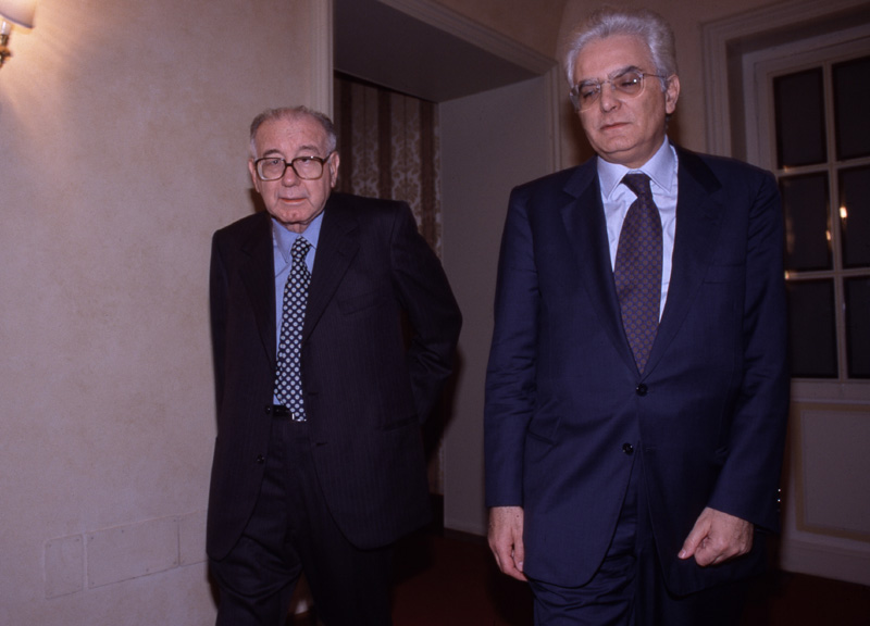 Mattarella: “Ricucirò gli strappi del Paese”. Oggi le dimissioni da giudice Mattarella: “Ricucirò gli strappi del Paese”. Oggi le dimissioni da giudice