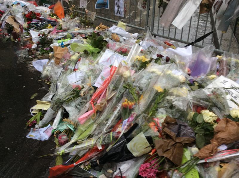 Parigi, il 25 febbraio il prossimo numero di Charlie Hebdo Parigi, il 25 febbraio il prossimo numero di Charlie Hebdo
