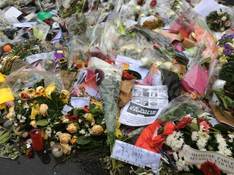 Parigi, il 25 febbraio il prossimo numero di Charlie Hebdo Parigi, il 25 febbraio il prossimo numero di Charlie Hebdo