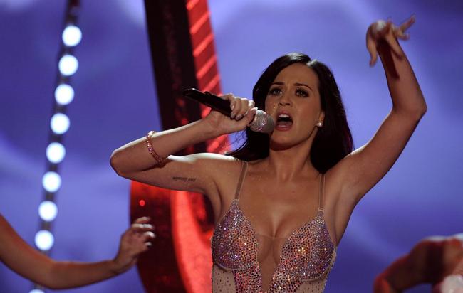 Superbowl, Katy Perry star. Le foto