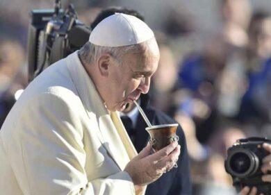 In confessionale il Papa. La sorpresa di Francesco