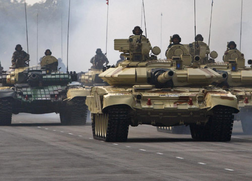 La Gb ora fa come l’Isis. I soldati si reclutano su Facebook