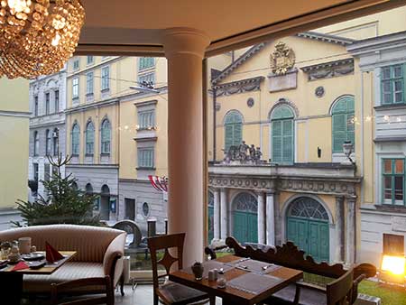 San Valentino/ Romantico weekend a Vienna: ecco la guida