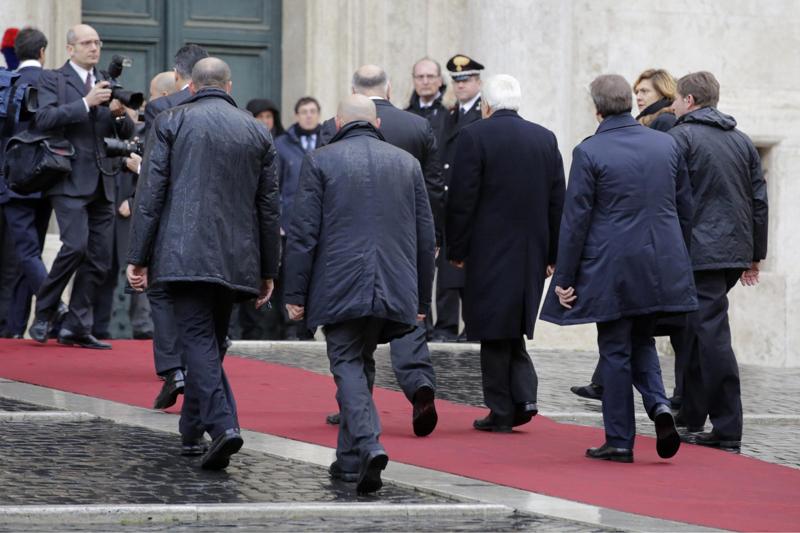 Mattarella, un discorso di 32 minuti. Familiari in tribuna. FOTO-VIDEO Mattarella, un discorso di 32 minuti. Familiari in tribuna. FOTO-VIDEO