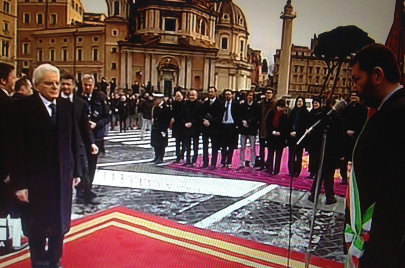 Mattarella, un discorso di 32 minuti. Familiari in tribuna. FOTO-VIDEO Mattarella, un discorso di 32 minuti. Familiari in tribuna. FOTO-VIDEO