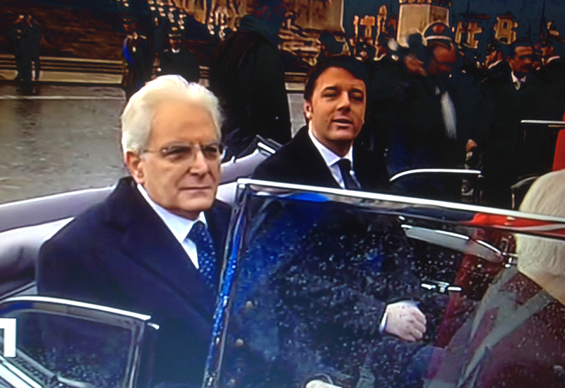 Mattarella, un discorso di 32 minuti. Familiari in tribuna. FOTO-VIDEO Mattarella, un discorso di 32 minuti. Familiari in tribuna. FOTO-VIDEO