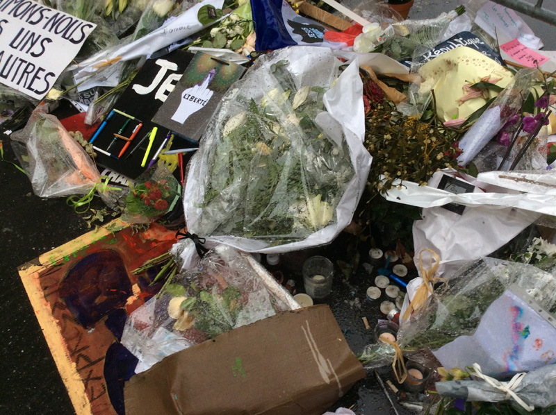 Charlie Hebdo un mese dopo: il reportage di Affaritaliani.it