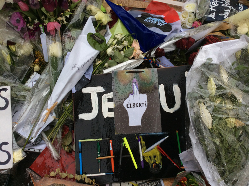 Charlie Hebdo un mese dopo: il reportage di Affaritaliani.it