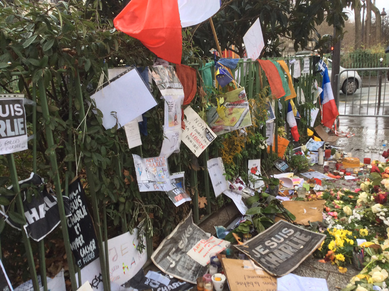 Charlie Hebdo un mese dopo: il reportage di Affaritaliani.it