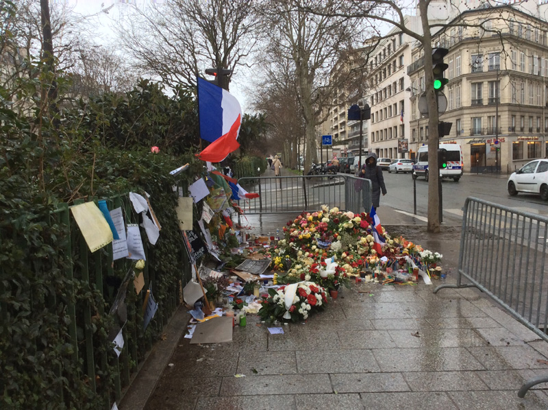Charlie Hebdo un mese dopo: il reportage di Affaritaliani.it