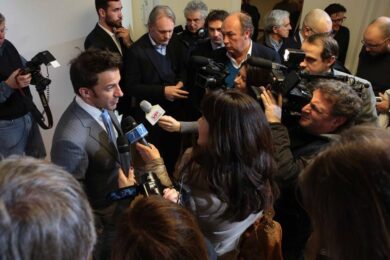 Ayrton Senna finisce in mostra nella “casa” di Del Piero. Le foto