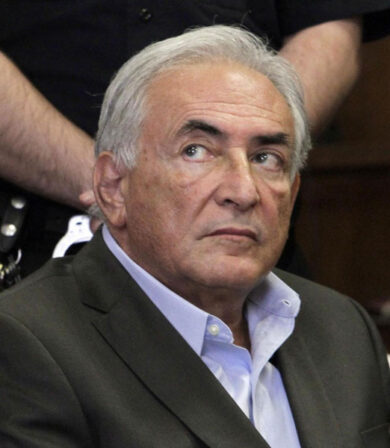 Francia, parla una delle prostitute del caso Strauss-Kahn
