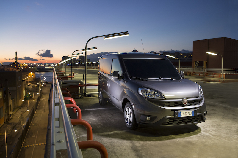 La doppia anima di Fiat Doblò. Sempre più spazio e versatilità La doppia anima di Fiat Doblò. Sempre più spazio e versatilità