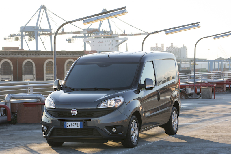 La doppia anima di Fiat Doblò. Sempre più spazio e versatilità La doppia anima di Fiat Doblò. Sempre più spazio e versatilità