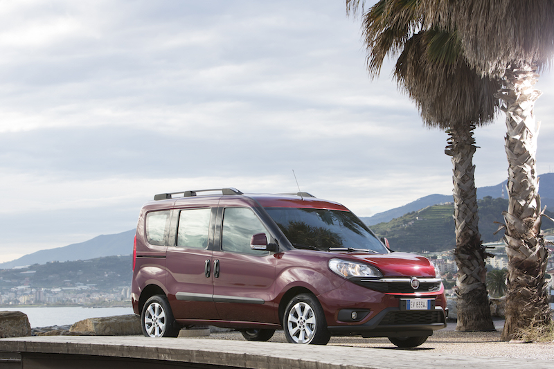 La doppia anima di Fiat Doblò. Sempre più spazio e versatilità La doppia anima di Fiat Doblò. Sempre più spazio e versatilità
