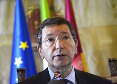 “Che almeno lo Stato fermi il sindaco Marino … e l’opposizione si dimetta in blocco”