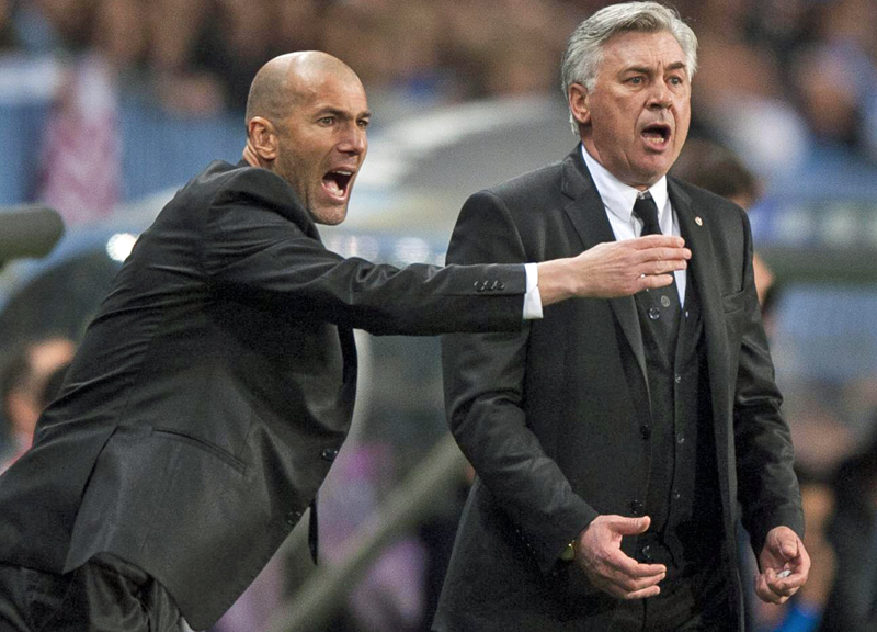 Zidane nuovo allenatore del Real Madrid. Trema Ancelotti Zidane nuovo allenatore del Real Madrid. Trema Ancelotti