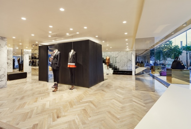 Nuovo store Givenchy a Seoul: lo firma lo studio milanese Piuarch Nuovo store Givenchy a Seoul: lo firma lo studio milanese Piuarch