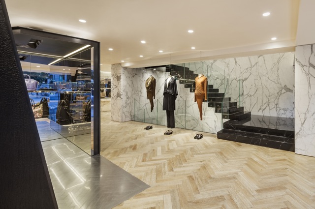 Nuovo store Givenchy a Seoul: lo firma lo studio milanese Piuarch Nuovo store Givenchy a Seoul: lo firma lo studio milanese Piuarch