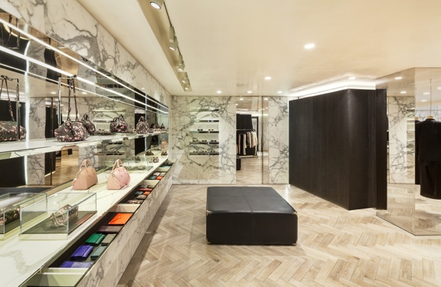 Nuovo store Givenchy a Seoul: lo firma lo studio milanese Piuarch Nuovo store Givenchy a Seoul: lo firma lo studio milanese Piuarch