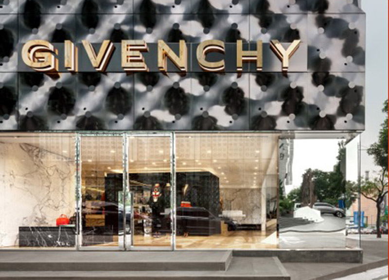 Nuovo store Givenchy a Seoul: lo firma lo studio milanese Piuarch Nuovo store Givenchy a Seoul: lo firma lo studio milanese Piuarch