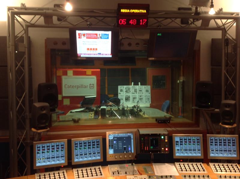 Caterpillar AM dietro le quinte di Rai Radio2 con Filippo Solibello&Company Caterpillar AM dietro le quinte di Rai Radio2 con Filippo Solibello&Company
