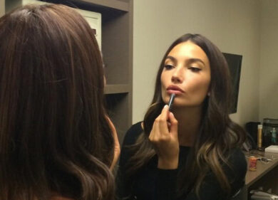 Bellezza, l’ultimo trend: non ringiovanire, ma cancellare la stanchezza dal volto