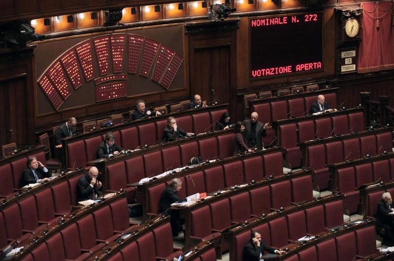 Riforme, maratona notturna. Emendamenti approvati. Ok finale a marzo