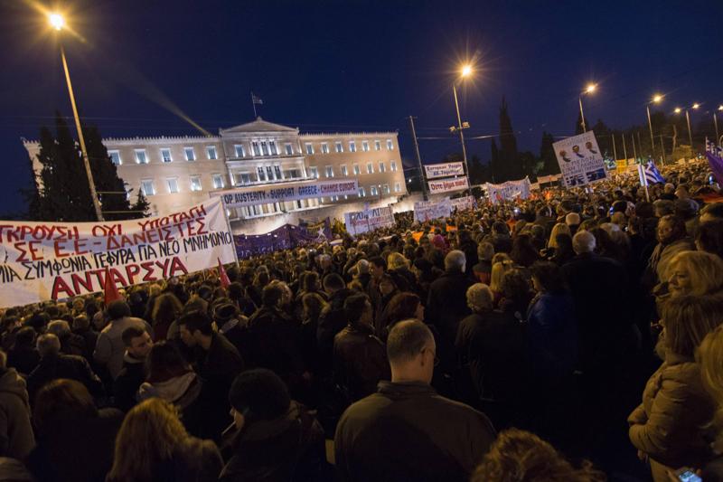 Grecia/ Schaeuble: “Tsipras irresponsabile”. Berlino affossa la Borsa di Atene Grecia/ Schaeuble: “Tsipras irresponsabile”. Berlino affossa la Borsa di Atene