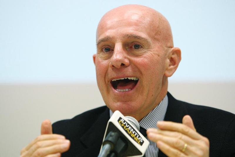 Sacchi: “Non sono razzista. Basta parlare con la stampa” Sacchi: “Non sono razzista. Basta parlare con la stampa”