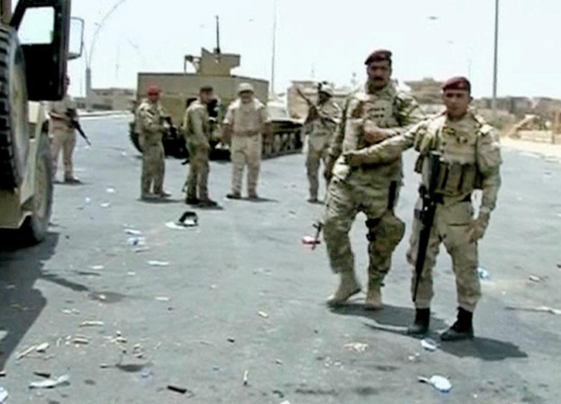 Iraq, 45 persone bruciate vive da terroristi Isis. Le foto, Isis Iraq Iraq, 45 persone bruciate vive da terroristi Isis. Le foto, Isis Iraq