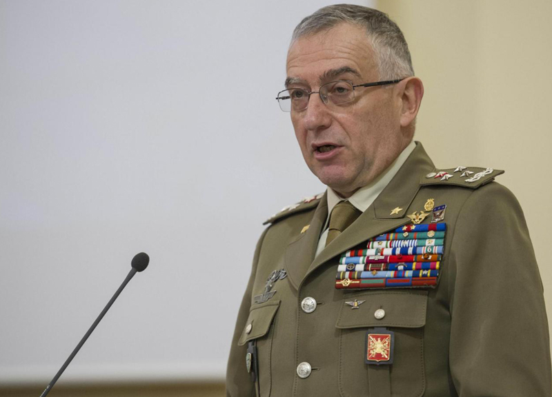 Stato Maggiore dell’esercito, corsa a tre. Ma spunta l’outsider che piace alla Nato Stato Maggiore dell’esercito, corsa a tre. Ma spunta l’outsider che piace alla Nato