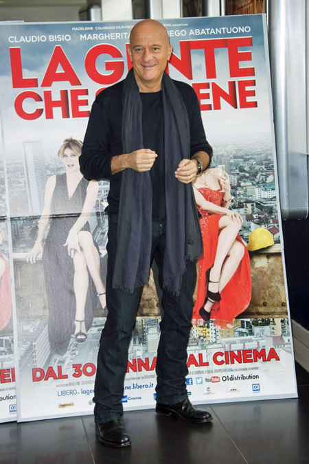 Cinema, a marzo nelle sale Bisio e Pozzetto. Poi i Soliti idioti Cinema, a marzo nelle sale Bisio e Pozzetto. Poi i Soliti idioti