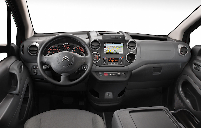 CITROËN BERLINGO: il piacere quotidiano CITROËN BERLINGO: il piacere quotidiano