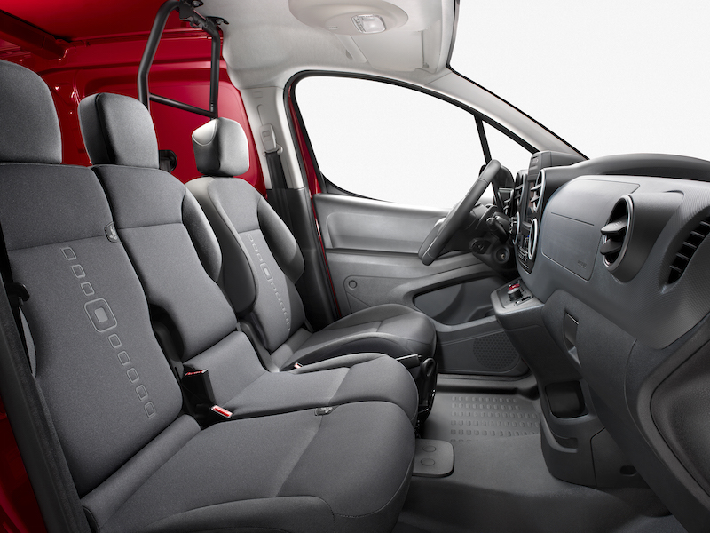CITROËN BERLINGO: il piacere quotidiano CITROËN BERLINGO: il piacere quotidiano