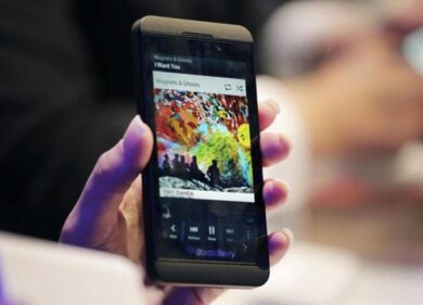 Snowden e Nsa: 007 controllano sim cellulari. sim controllate sim!