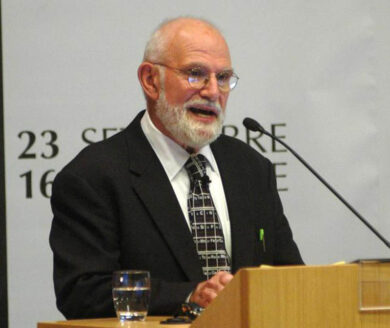 Oliver Sacks ha un tumore: “Temo la morte, ma ringrazio per la vita”