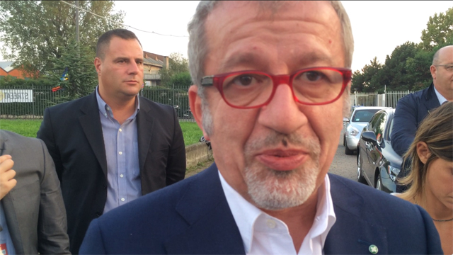 Maroni avverte Tosi: “Non si metta contro Zaia” Maroni avverte Tosi: “Non si metta contro Zaia”