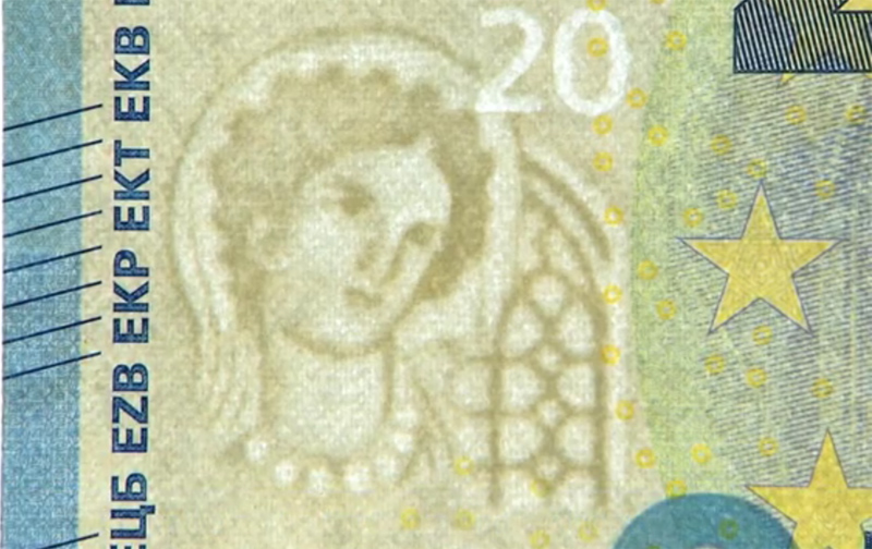 Ecco la nuova banconota da 20 euro: “Impossibile falsificarla” Ecco la nuova banconota da 20 euro: “Impossibile falsificarla”