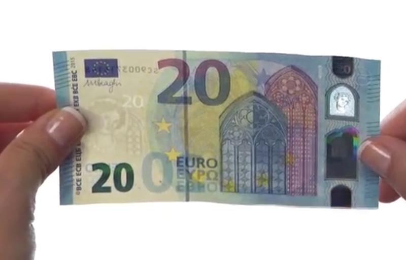 Ecco la nuova banconota da 20 euro: “Impossibile falsificarla” Ecco la nuova banconota da 20 euro: “Impossibile falsificarla”