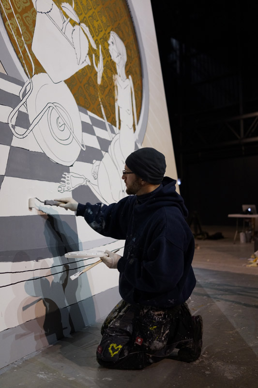 Pirelli, il bilancio 2014 diventa street art