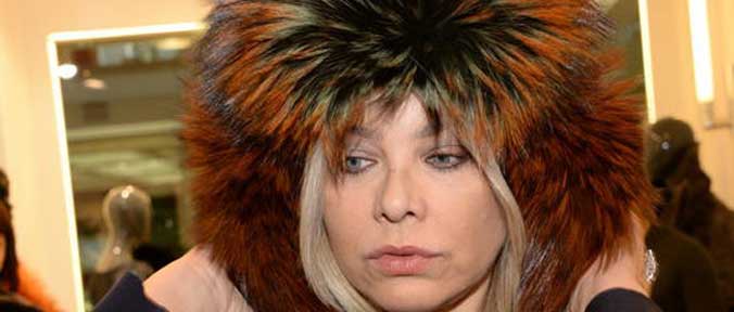 Ornella Muti salta lo show per una cena con Putin: condannata. Lei: “Scioccata” Ornella Muti salta lo show per una cena con Putin: condannata. Lei: “Scioccata”