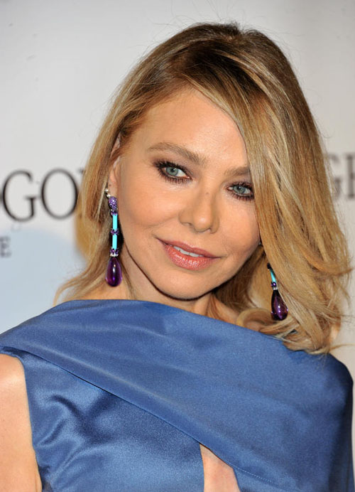 Ornella Muti salta lo show per una cena con Putin: condannata. Lei: “Scioccata” Ornella Muti salta lo show per una cena con Putin: condannata. Lei: “Scioccata”