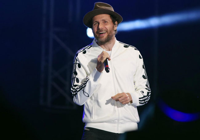 Jovanotti presenta 30 inediti: addio rap, ecco il nuovo Lorenzo Jovanotti presenta 30 inediti: addio rap, ecco il nuovo Lorenzo