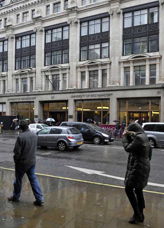 Isis, ecco chi è John il boia inglese. Servizi segreti sotto accusa Isis, ecco chi è John il boia inglese. Servizi segreti sotto accusa